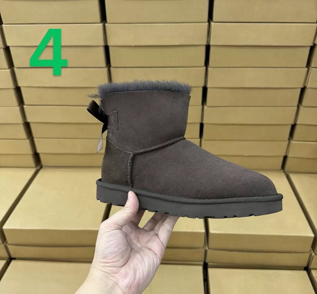 $71.9-LDN-839 UGG gallery