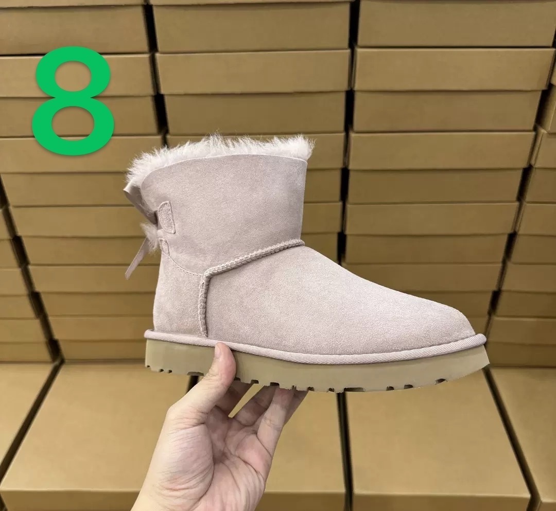 $71.9-LDN-839 UGG gallery