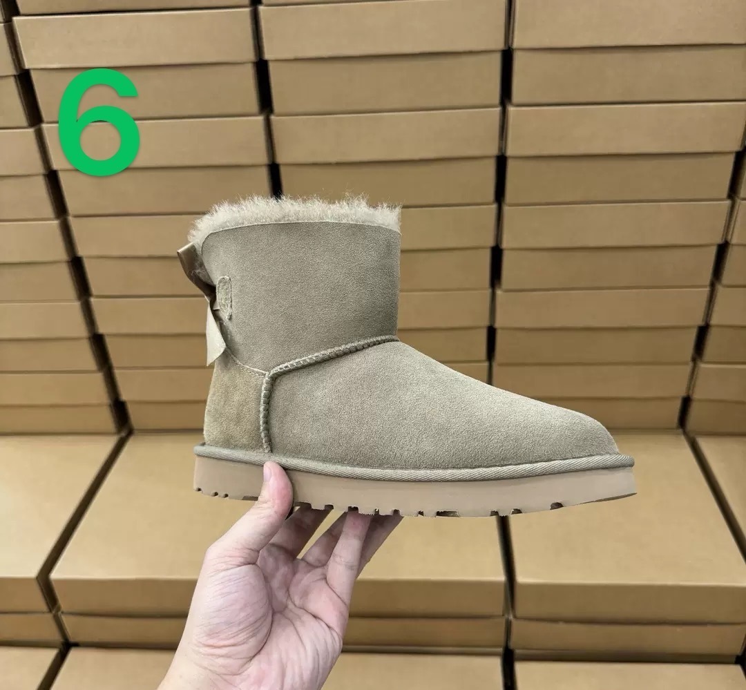 $71.9-LDN-839 UGG gallery