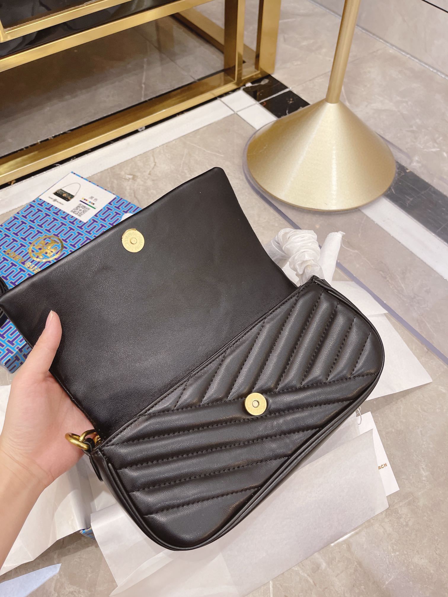 $73-LDN-498 TB gallery