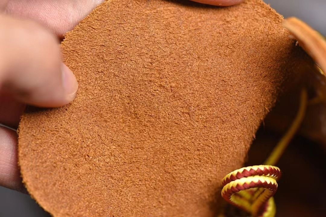 $73.8-LDN-832 gallery