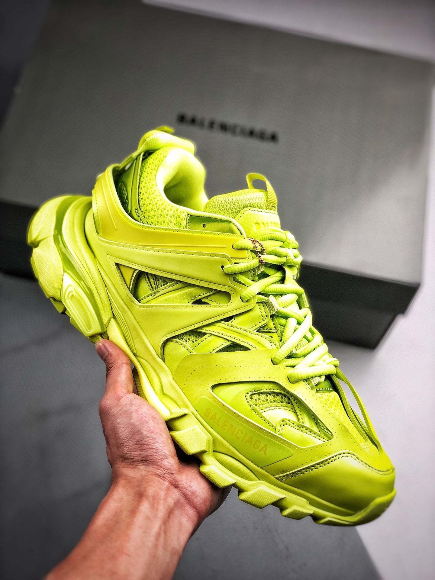 $75-LDN-652 bacga gallery