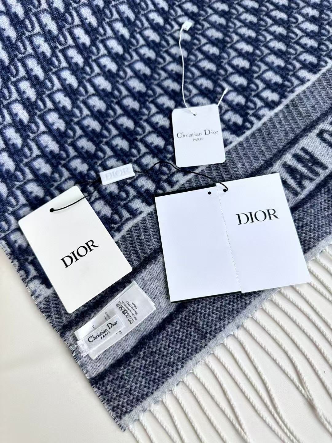$75.9-LING-16 DIOR gallery