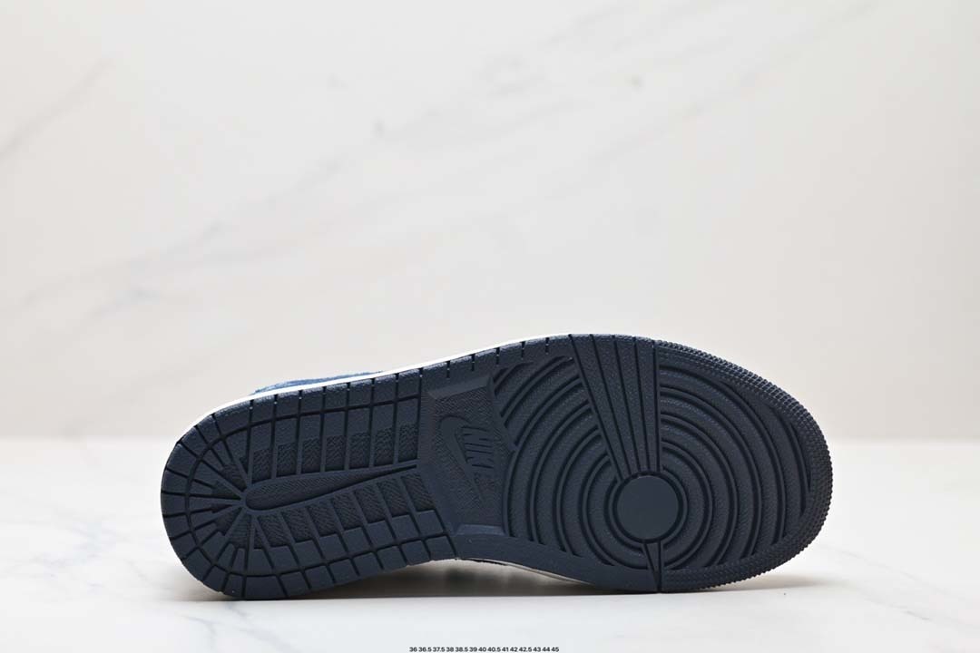 $77-LDN-172 NK gallery