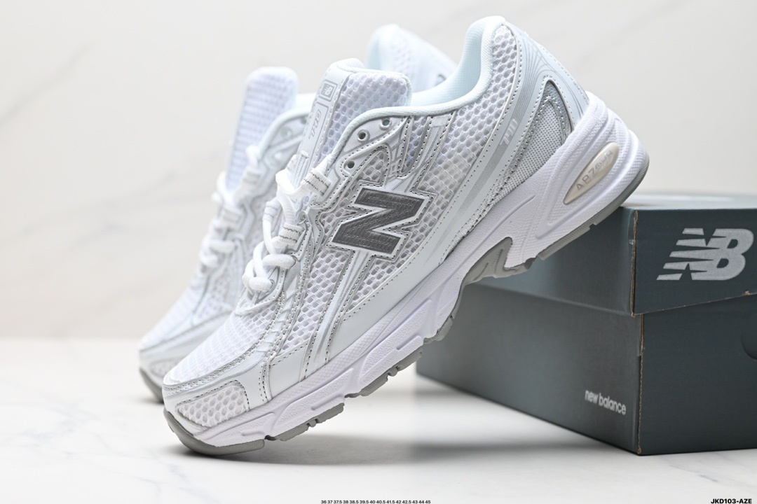 $77-LDN-641 NB gallery