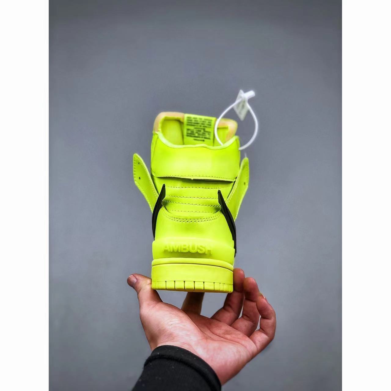 $78-LDN-146 NK gallery