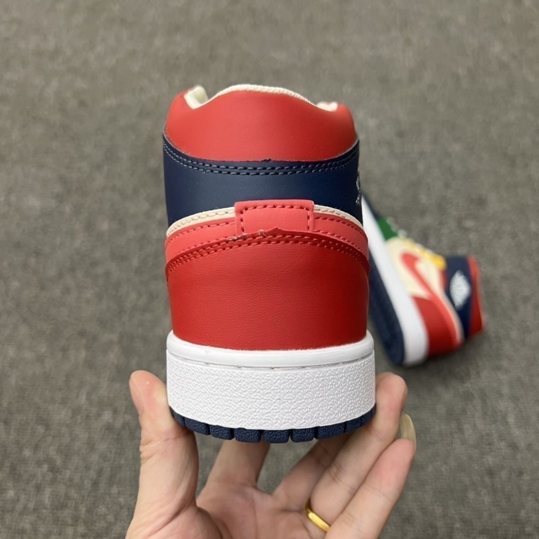 $80-LDN-107 NK gallery