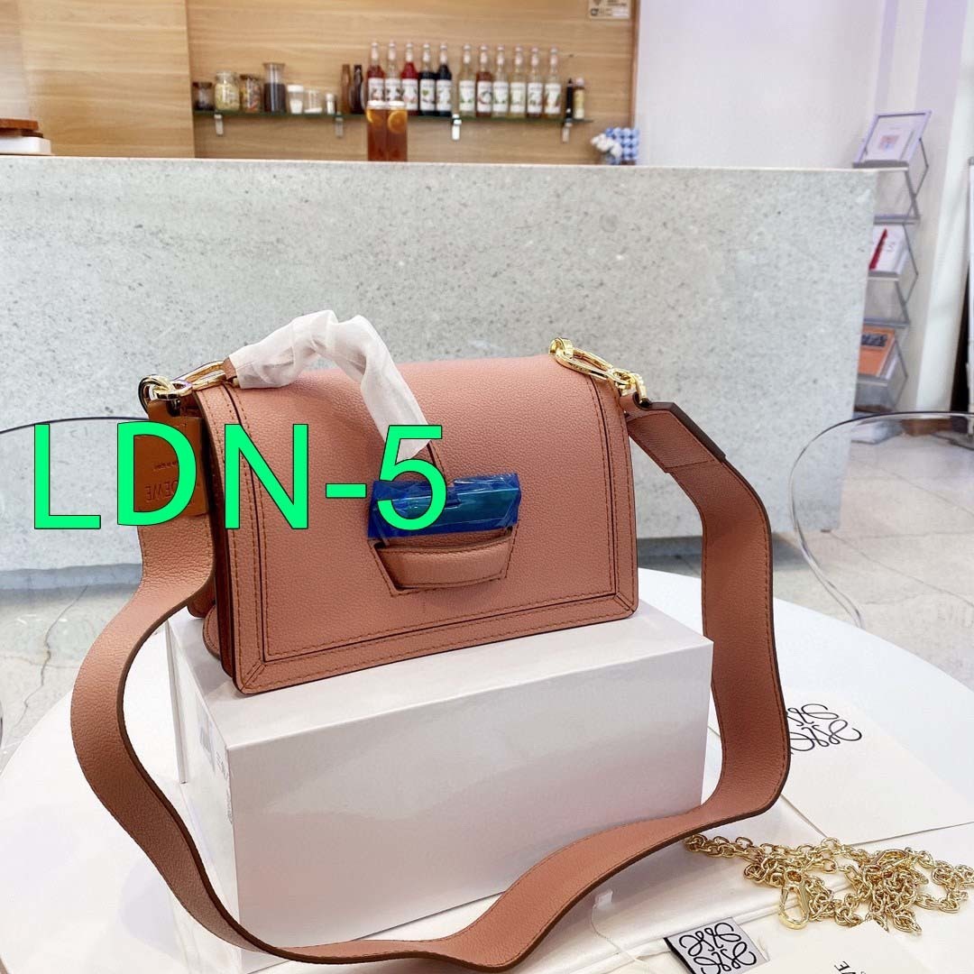 $82-LDN-545 LW gallery