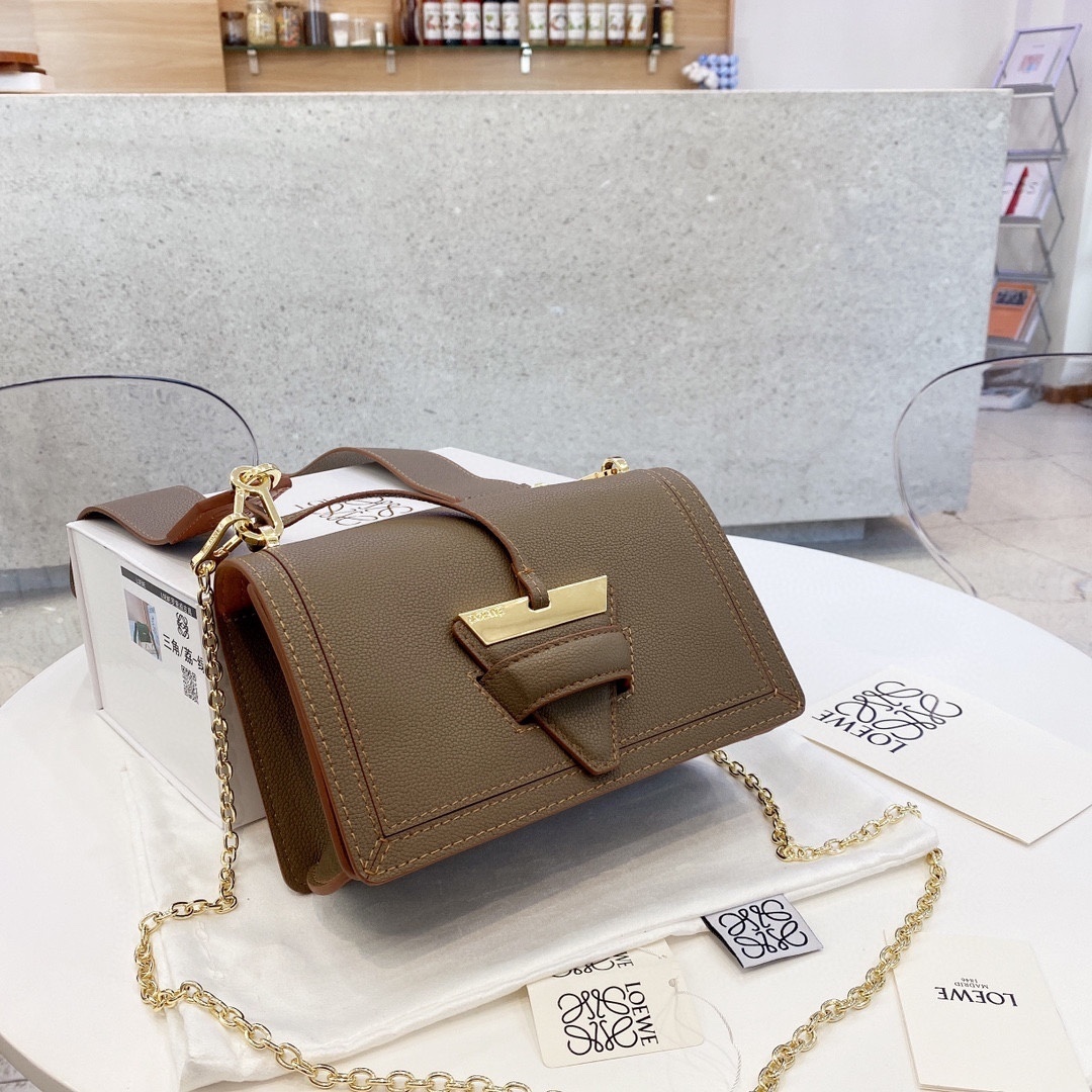 $82-LDN-545 LW gallery