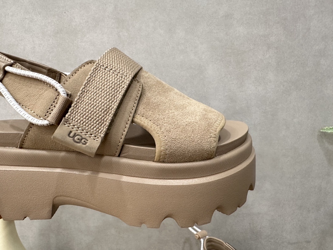 $82.39-LDN-680 UGG gallery