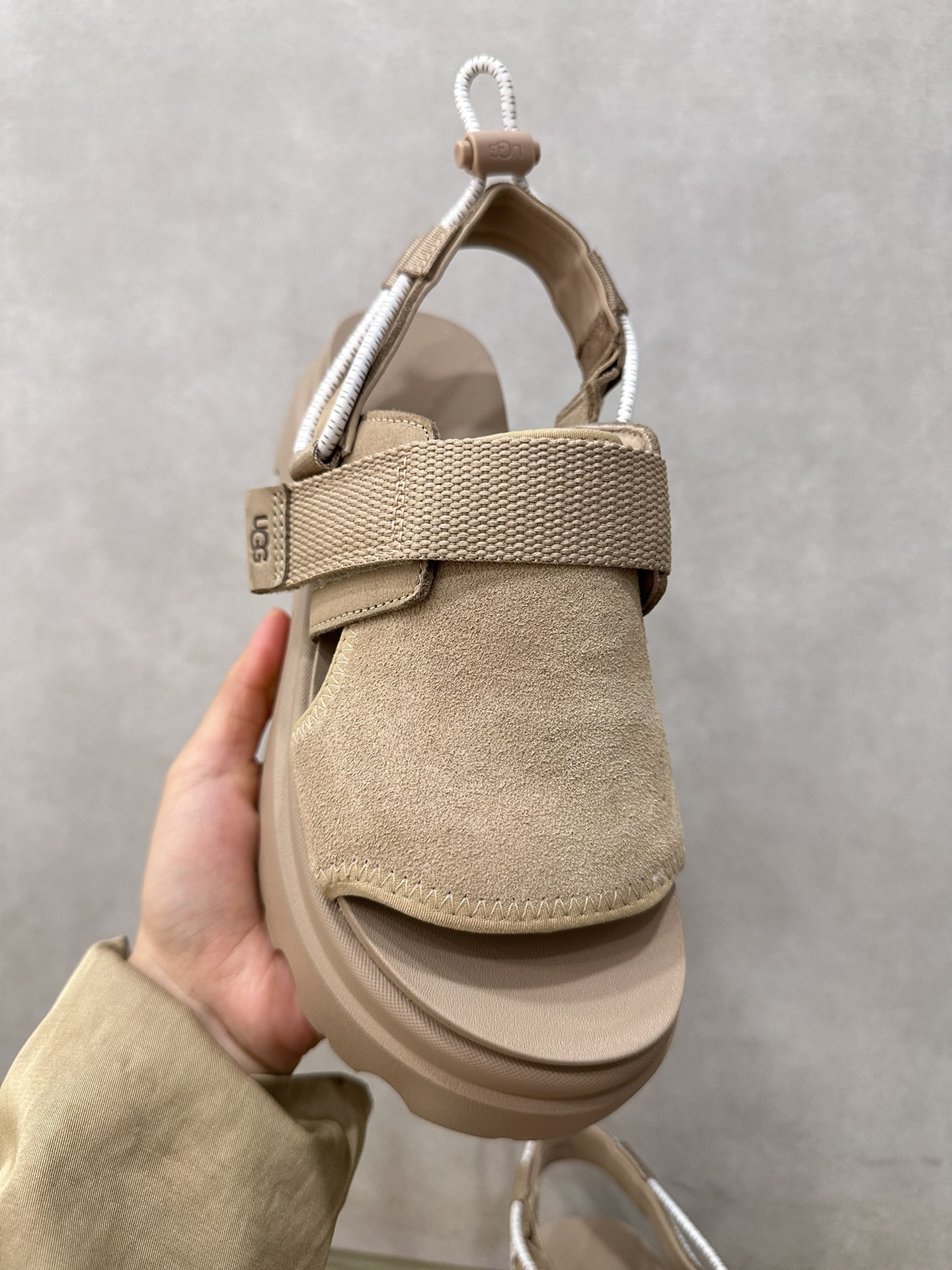 $82.39-LDN-680 UGG gallery