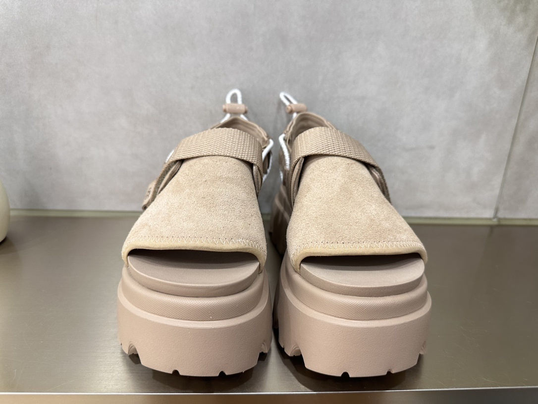 $82.39-LDN-680 UGG gallery