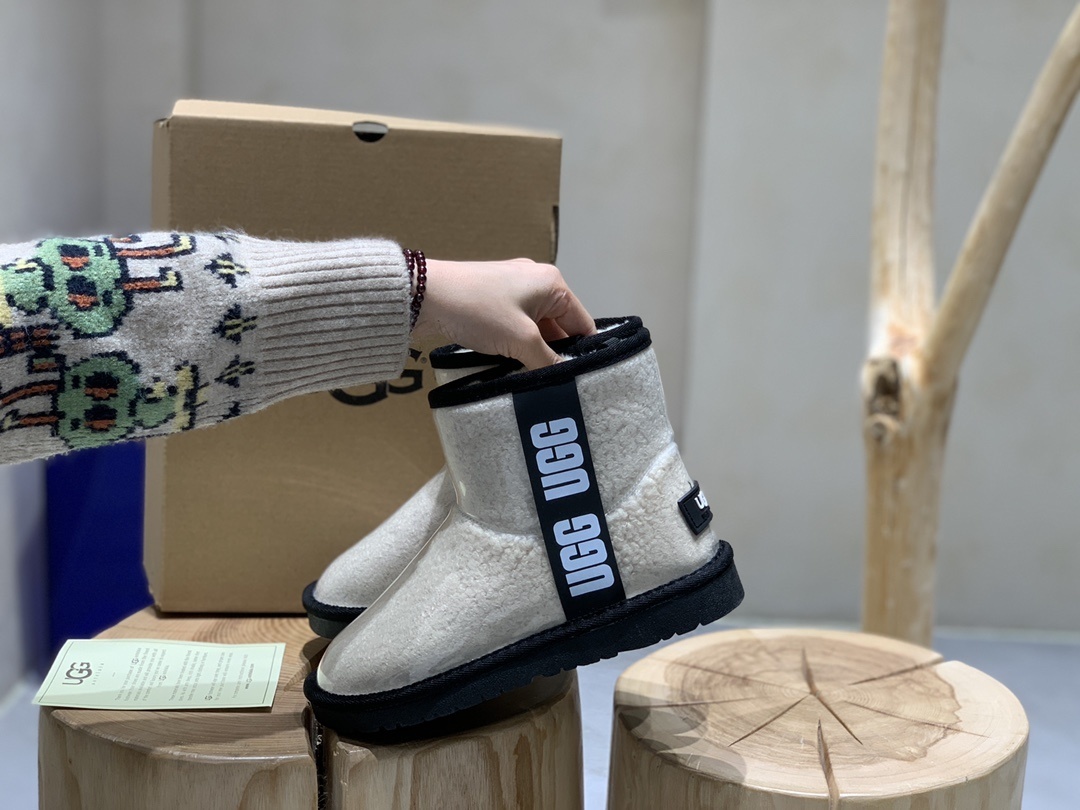 $82.99-LDN-674 UGG gallery