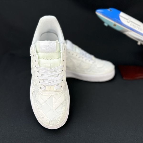 $85-LDN-153 NK gallery