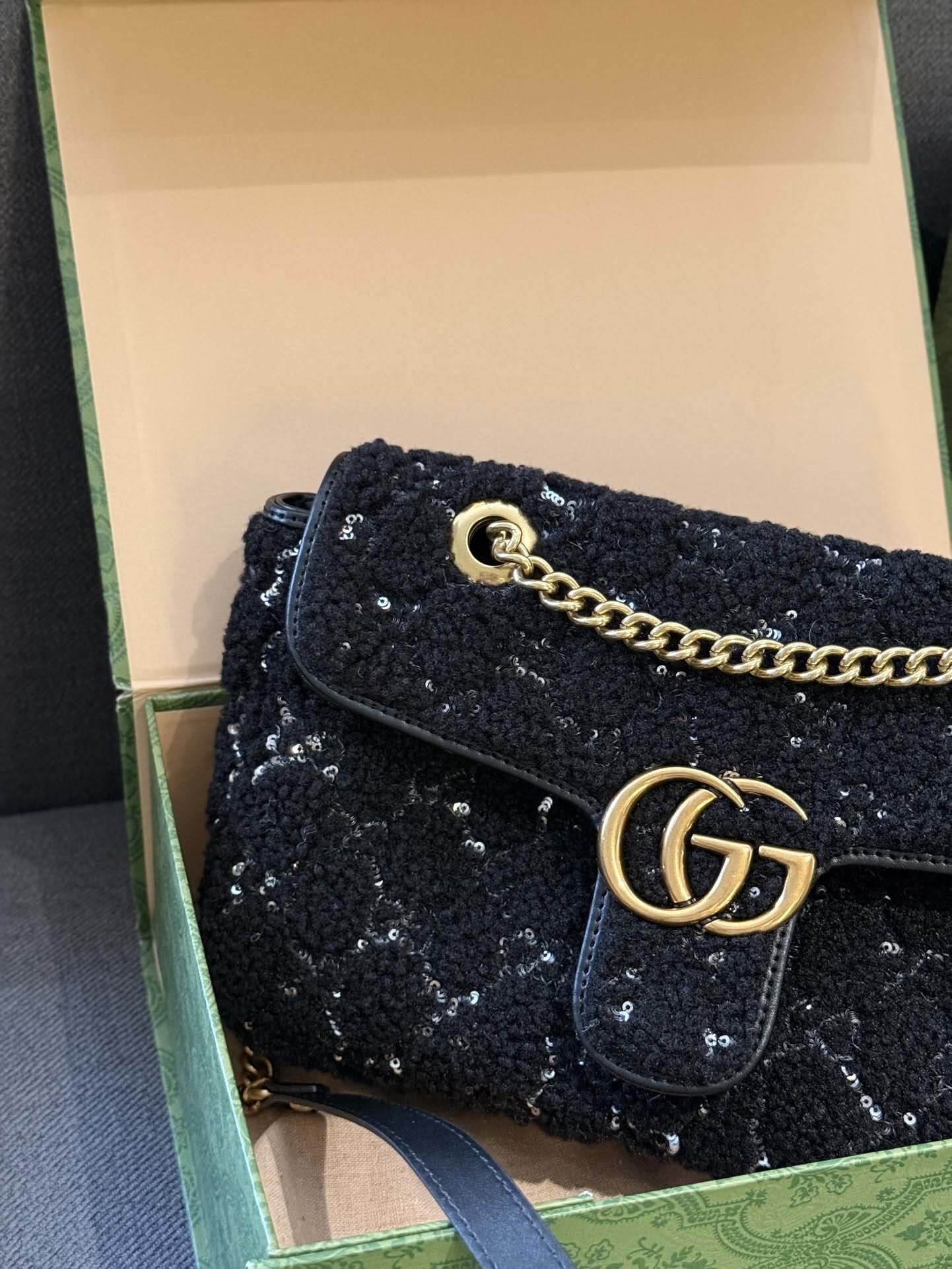 $86-LDN-261 GCI gallery