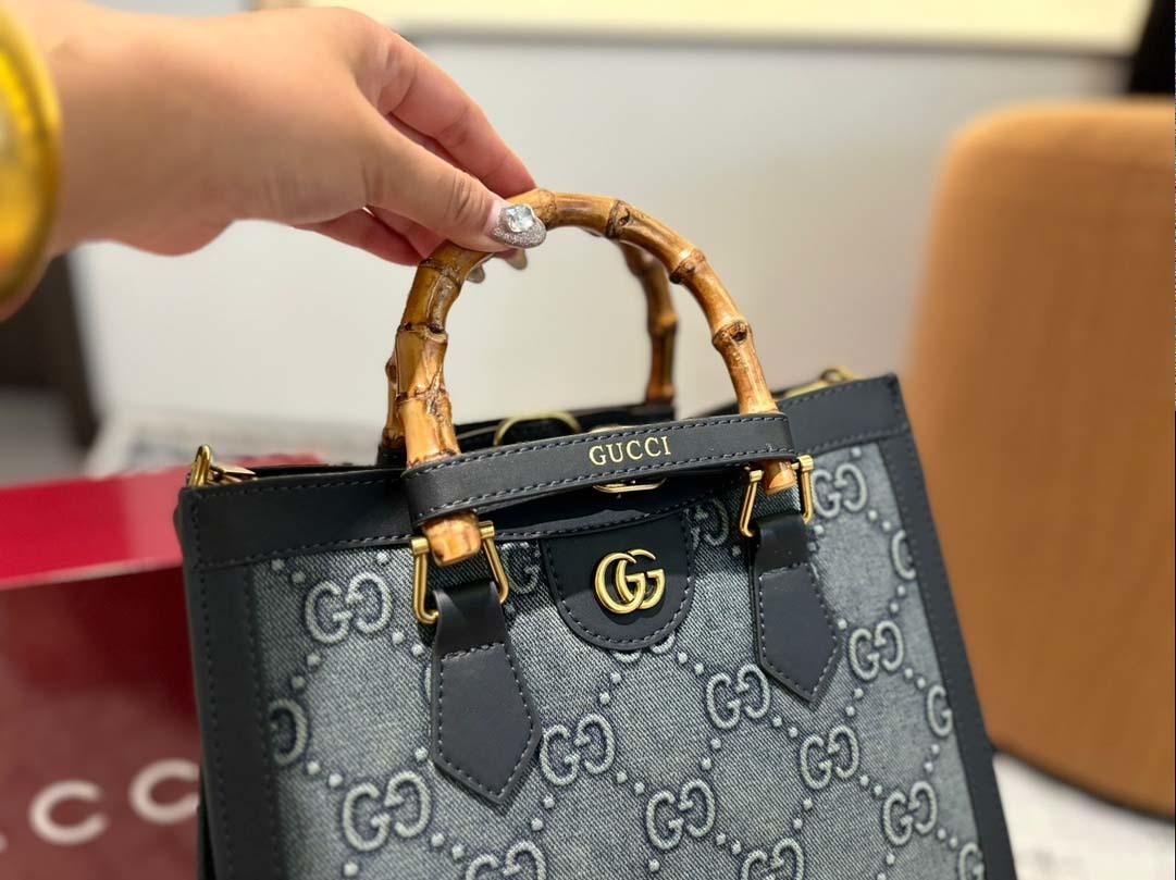 $88-LDN-262 GCI gallery