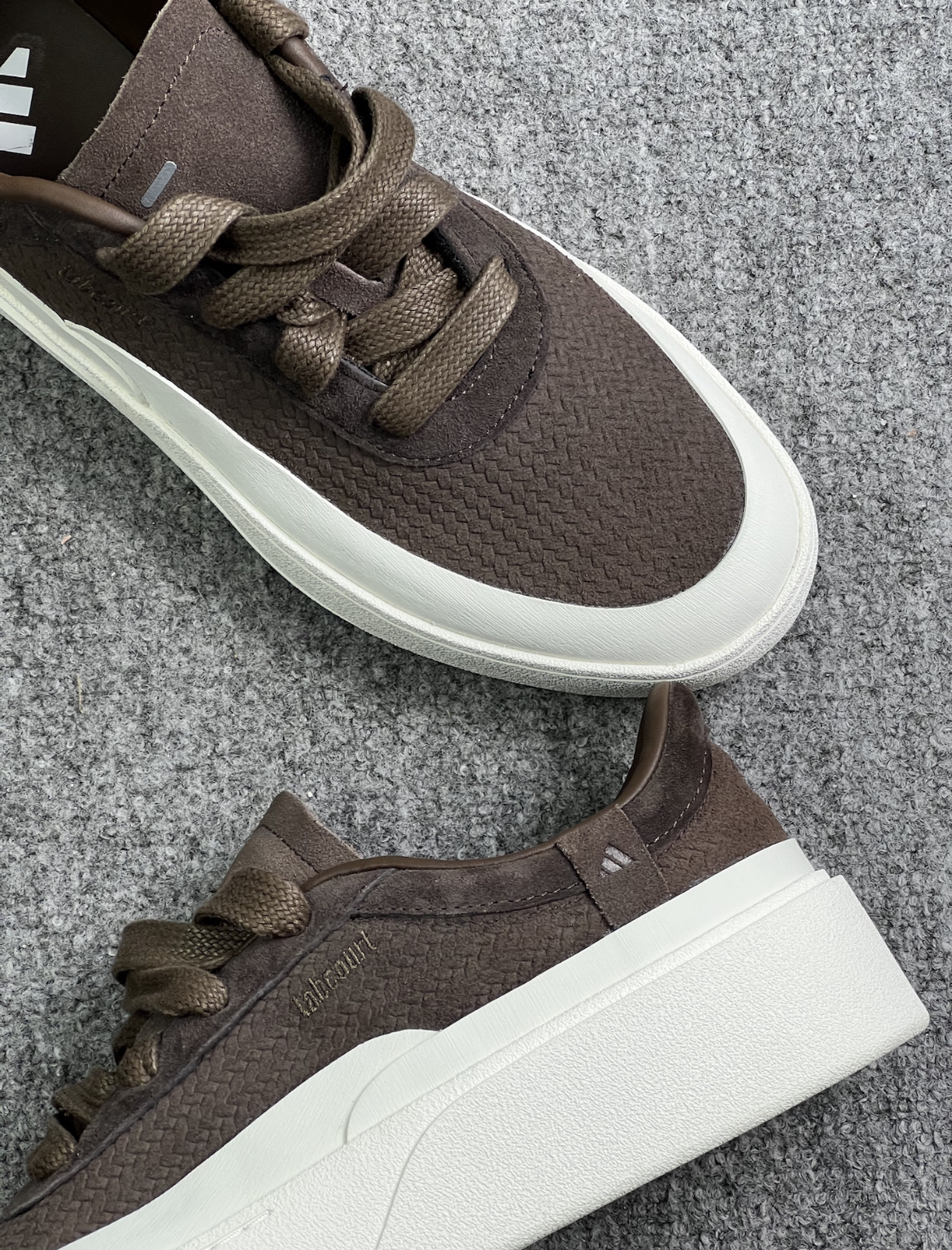 56NE Adidas shoes $51.8 gallery