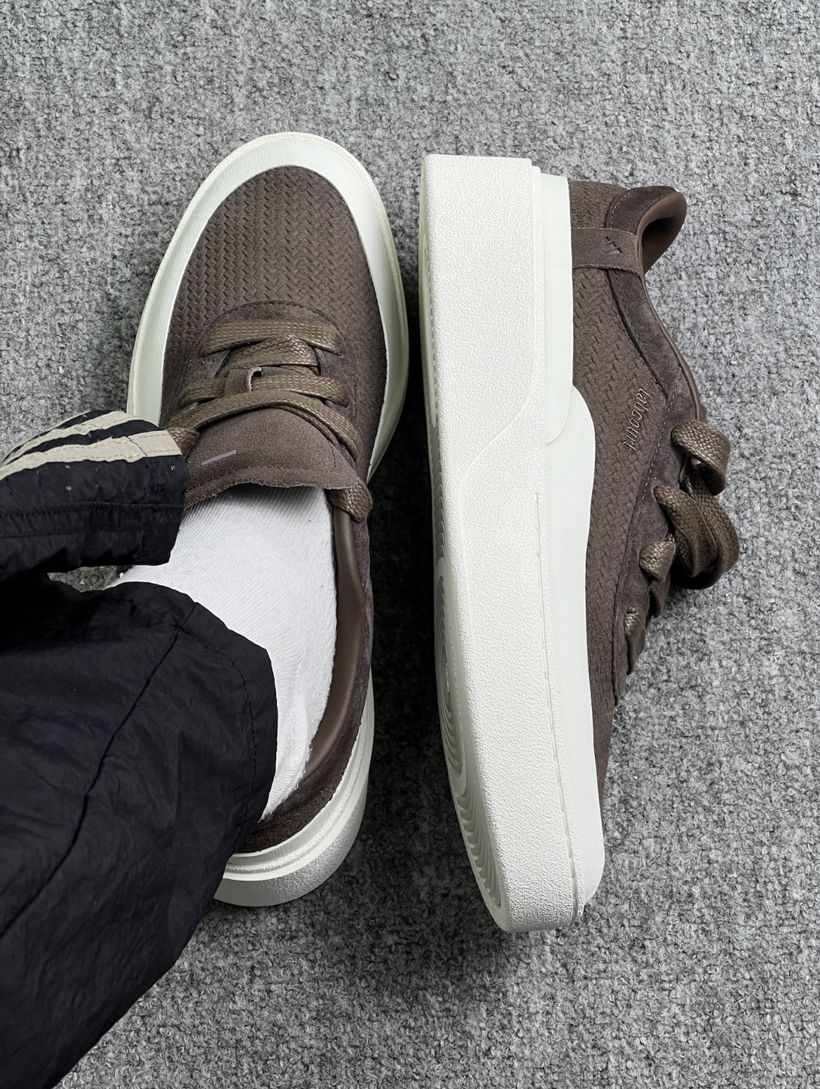 56NE Adidas shoes $51.8 gallery