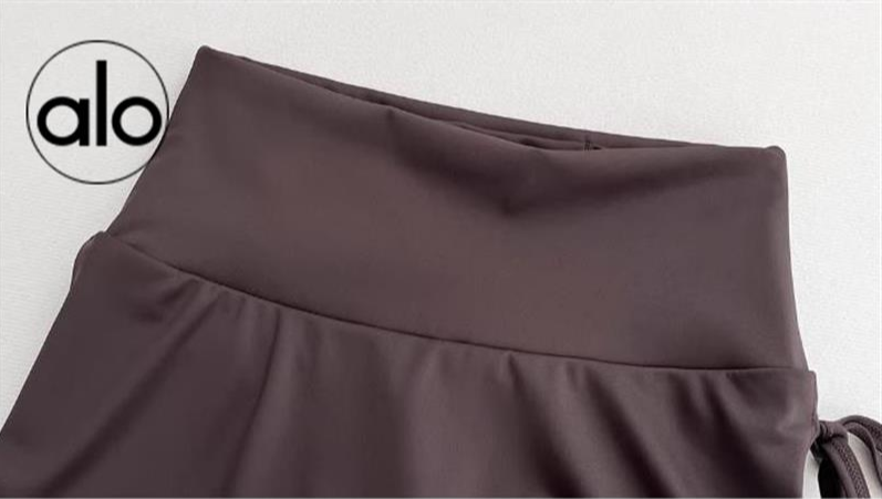 614U ALO yoga pants $37 gallery