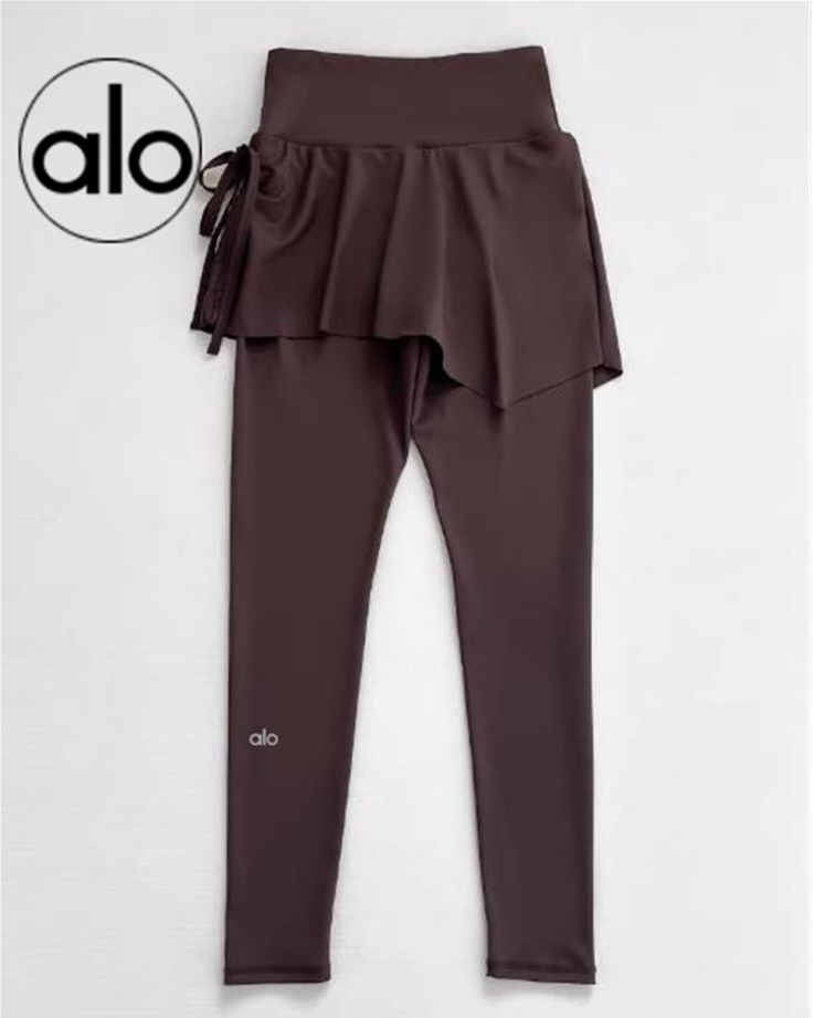 614U ALO yoga pants $37 gallery