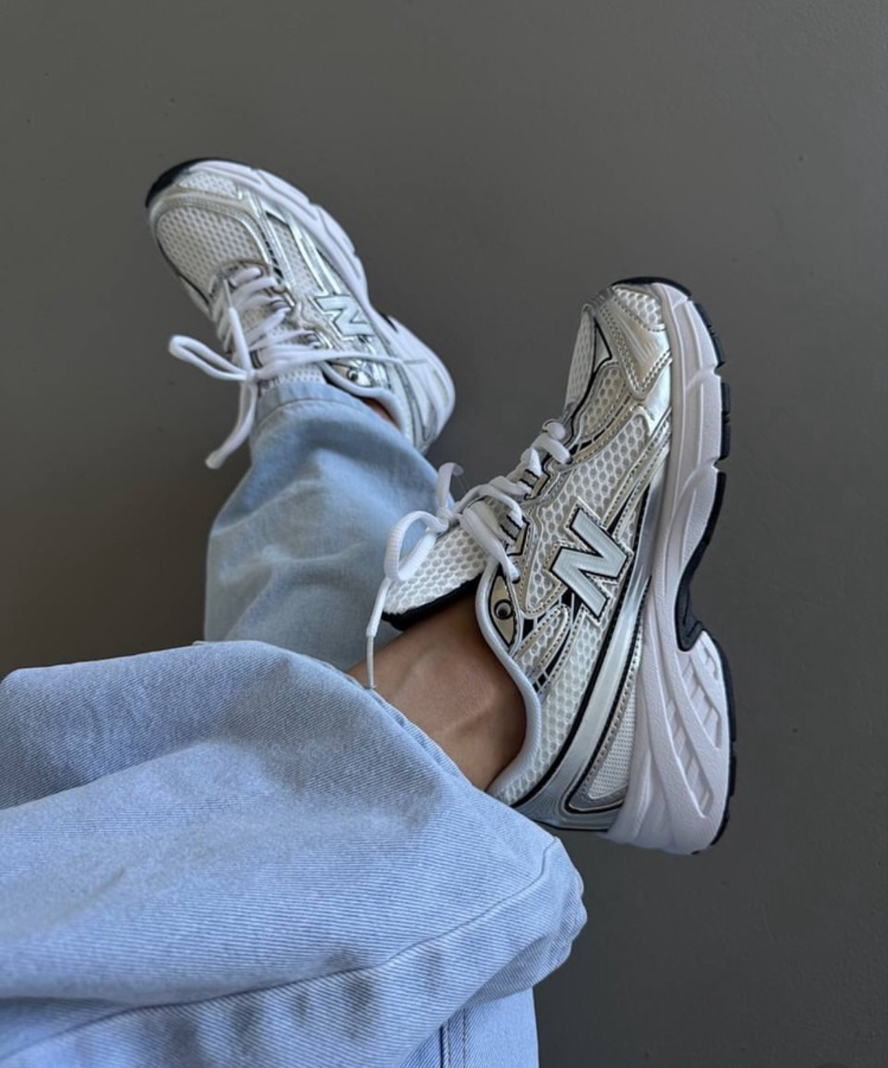 963P New Balance 740 v2 53$ gallery