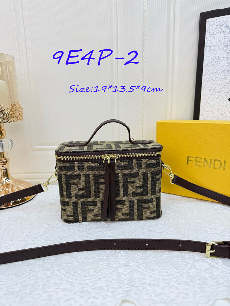 9E4P Fendi bag 43$ gallery
