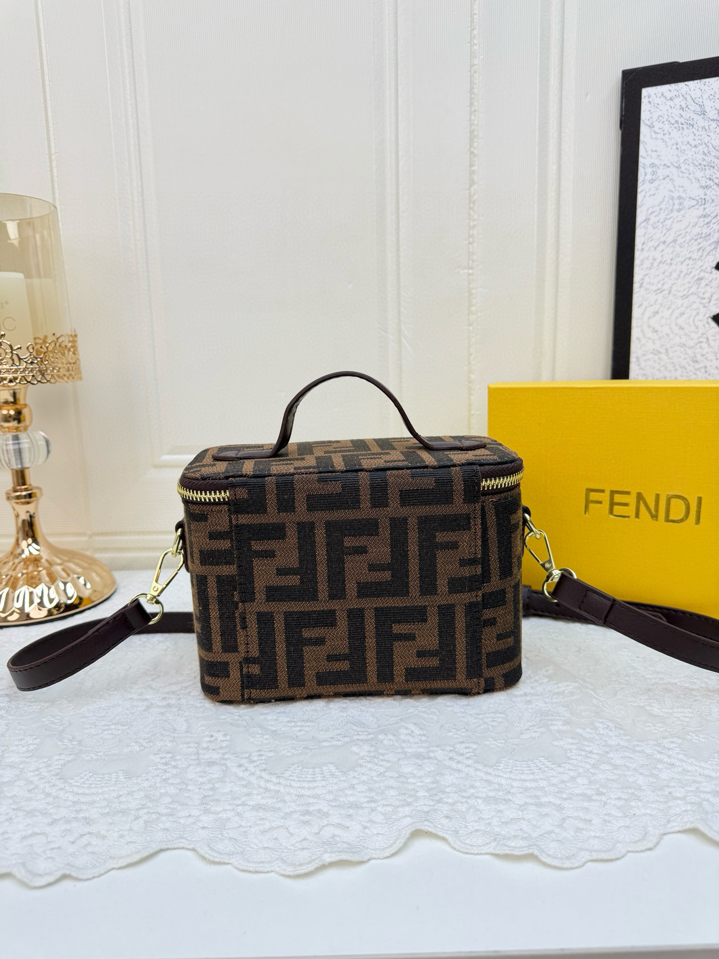 9E4P Fendi bag 43$ gallery