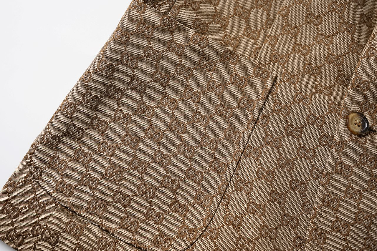 BW03 Gucci Double G Jacquard Suit 82$ gallery