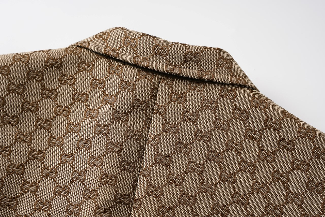 BW03 Gucci Double G Jacquard Suit 82$ gallery