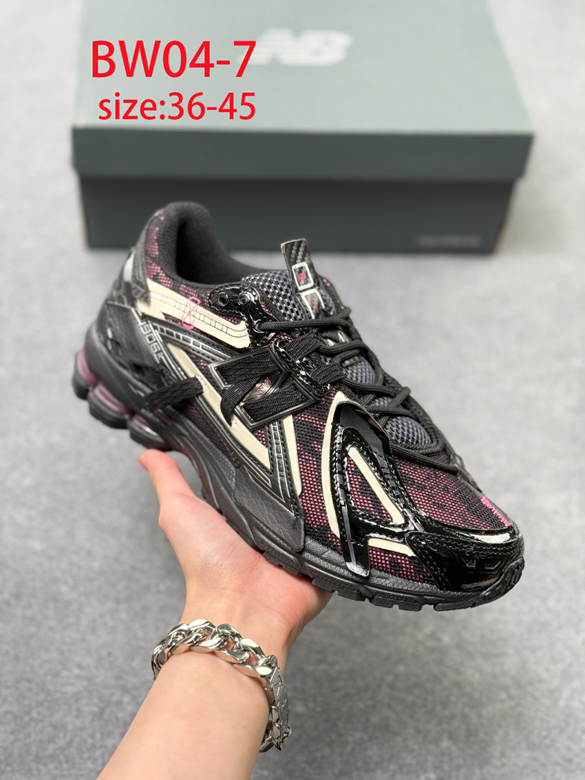 BW04 New Balance M1906R series 53$ gallery