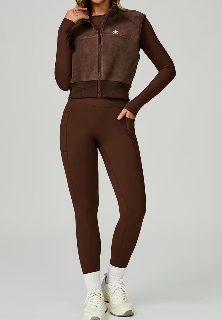 D5GS ALO Yoga Outfit (3 pieces top + pants + vest) 82.9$ gallery