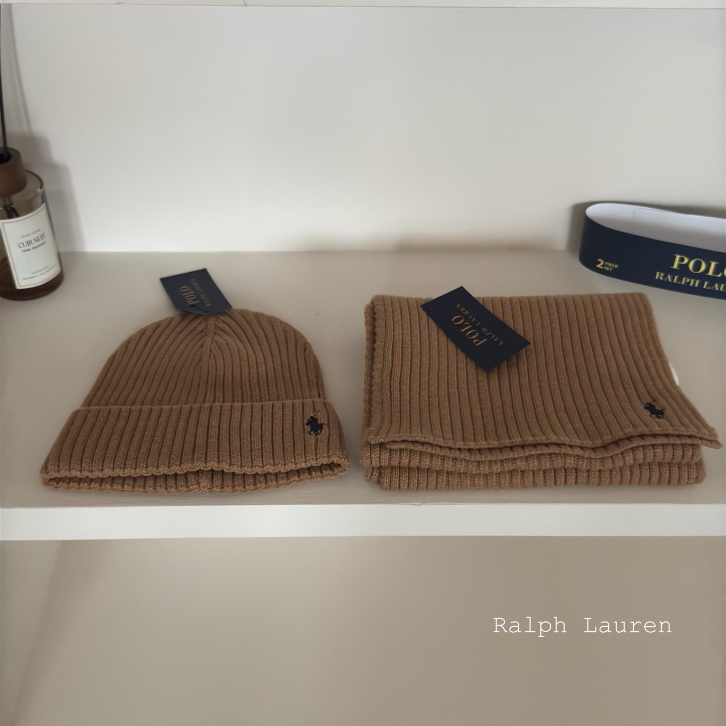 D7G5 Ralph Lauren hat + scarf $32 gallery