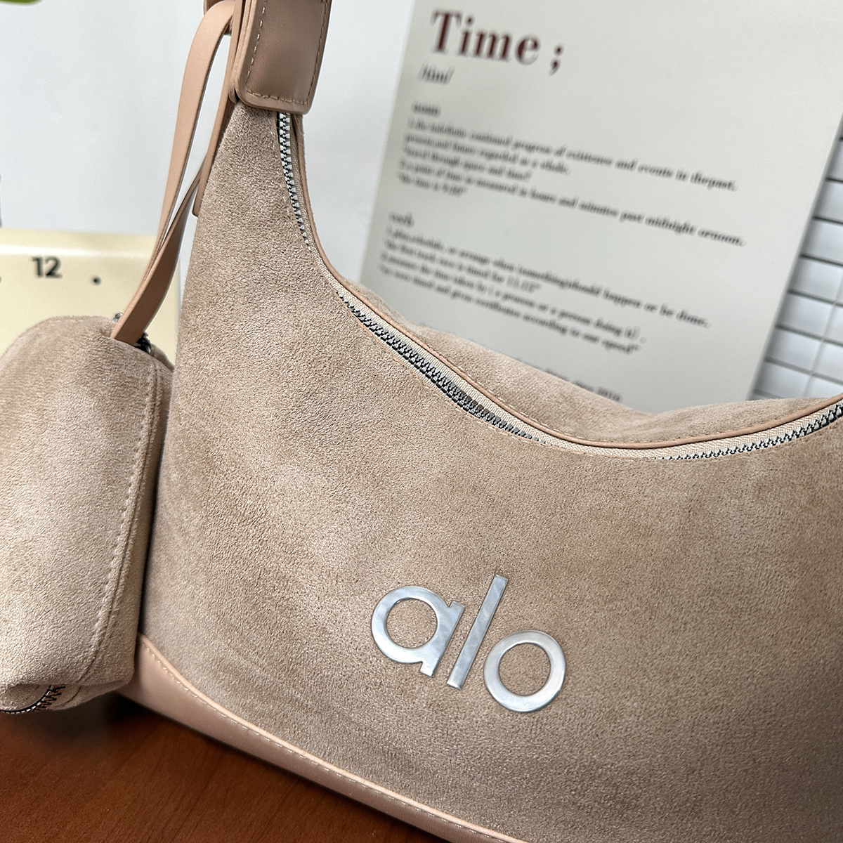 D84G ALO bag $37.9 gallery