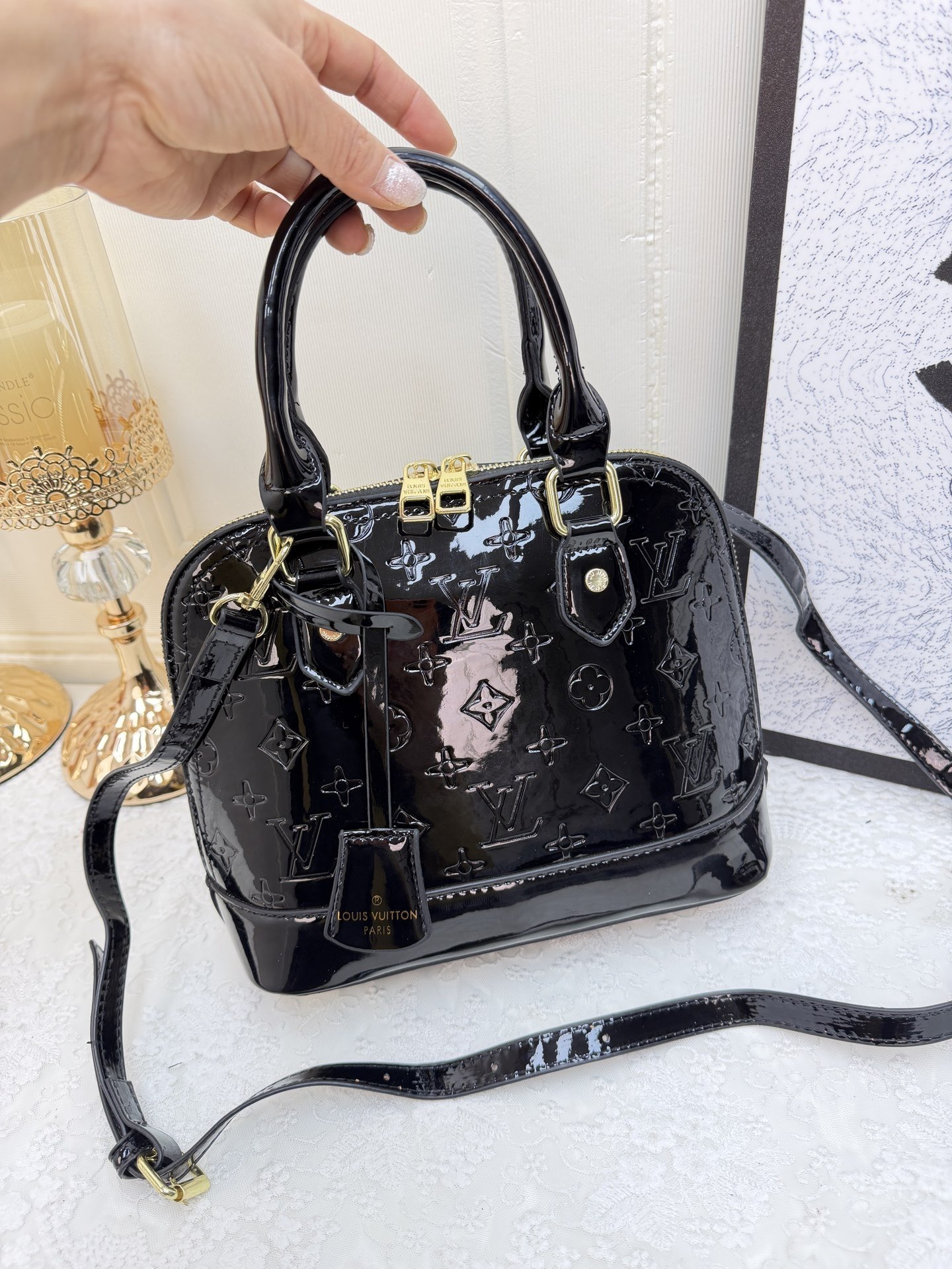 ES648 Louis Vuitton bag, $43.80 gallery