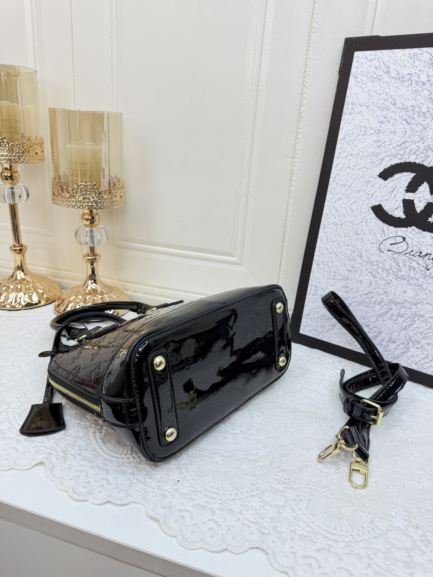 ES648 Louis Vuitton bag, $43.80 gallery