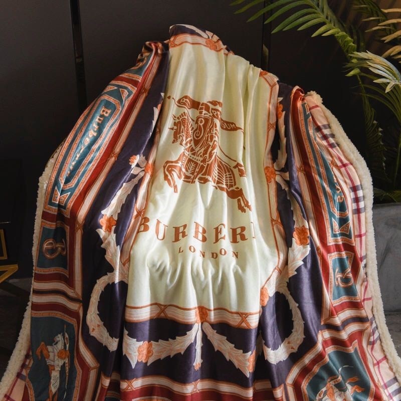 GF5E Burberry Blanket $53.8 gallery