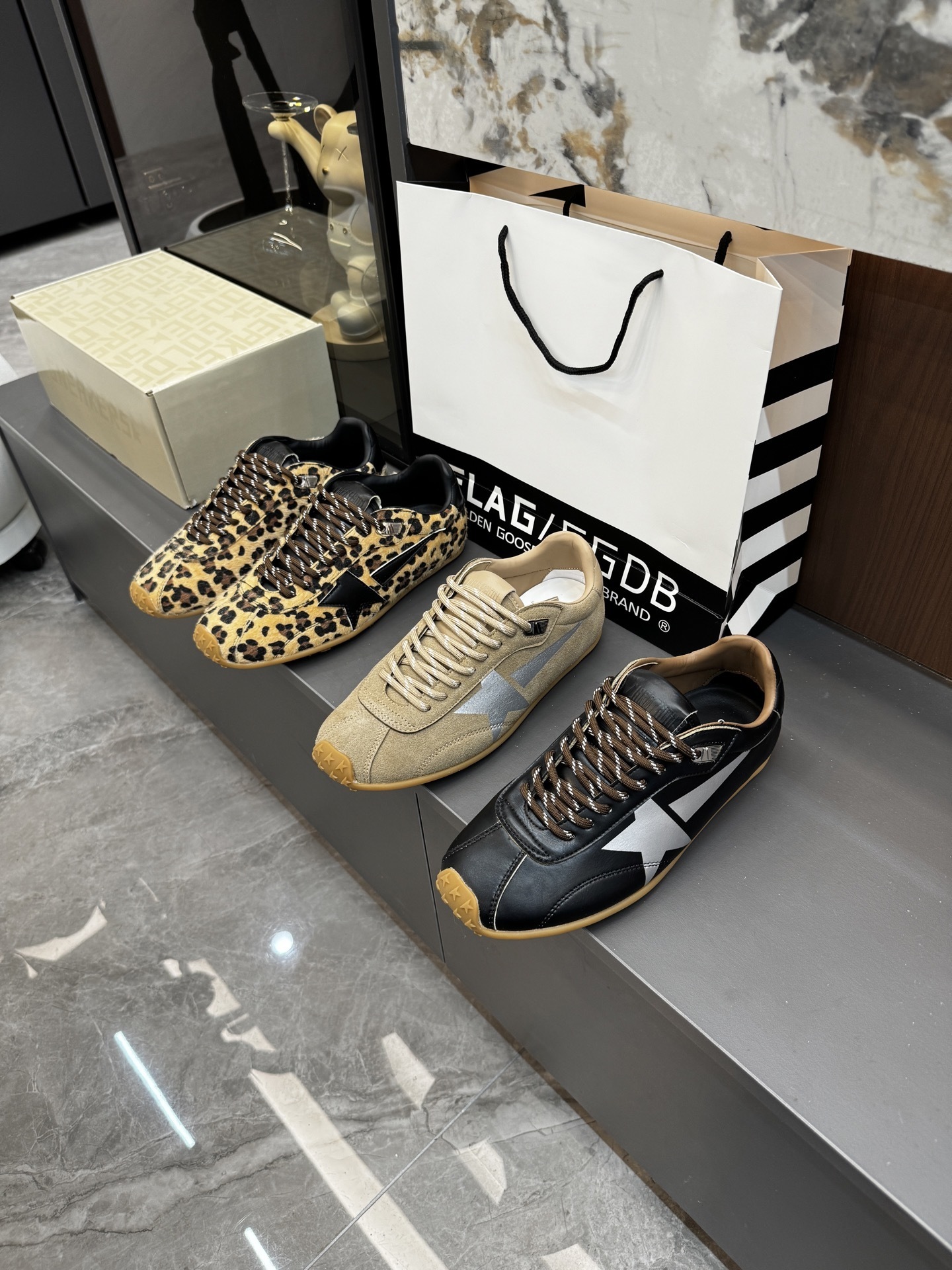 H1R3 GGDB Golden Goose F028 58$ gallery