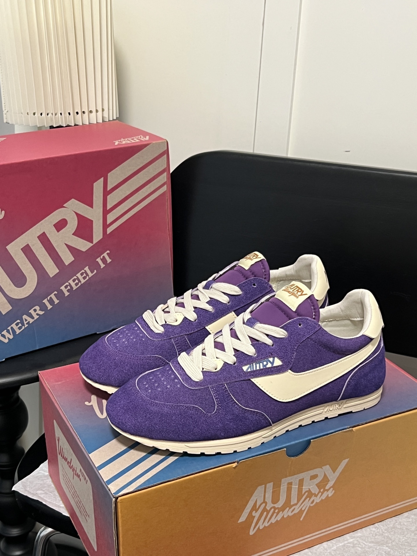 H1R4 🇺🇸 2026ss Autry sneakers 52$ gallery