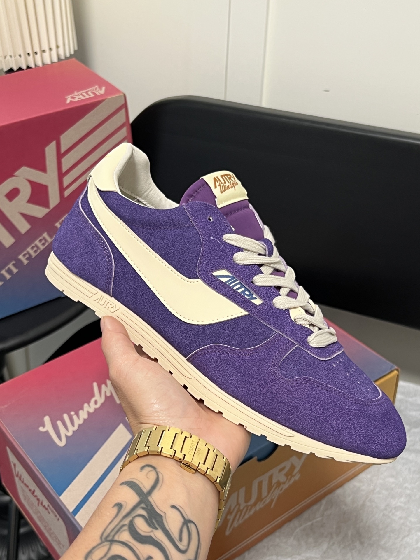 H1R4 🇺🇸 2026ss Autry sneakers 52$ gallery