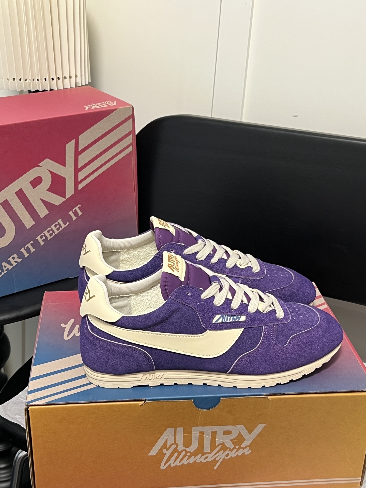 H1R4 🇺🇸 2026ss Autry sneakers 52$ gallery