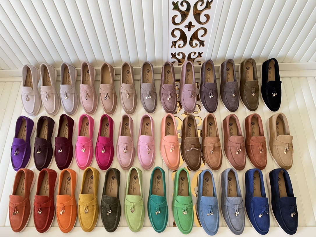 HJ01 LORO PLANA  55$ gallery