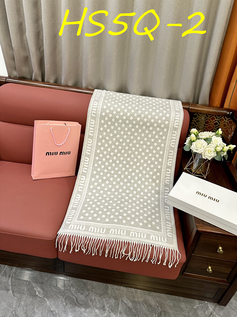 HS5Q MiuMiu $30.8 gallery