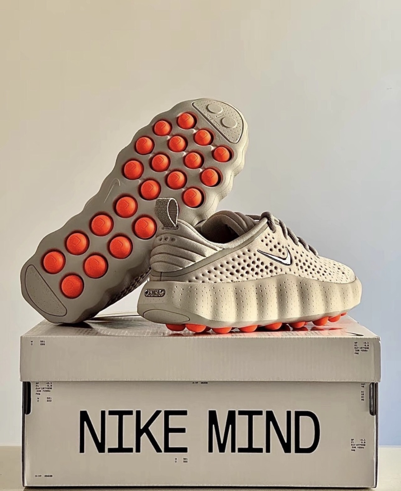 J1H1 Nike Mind 002 53$ gallery