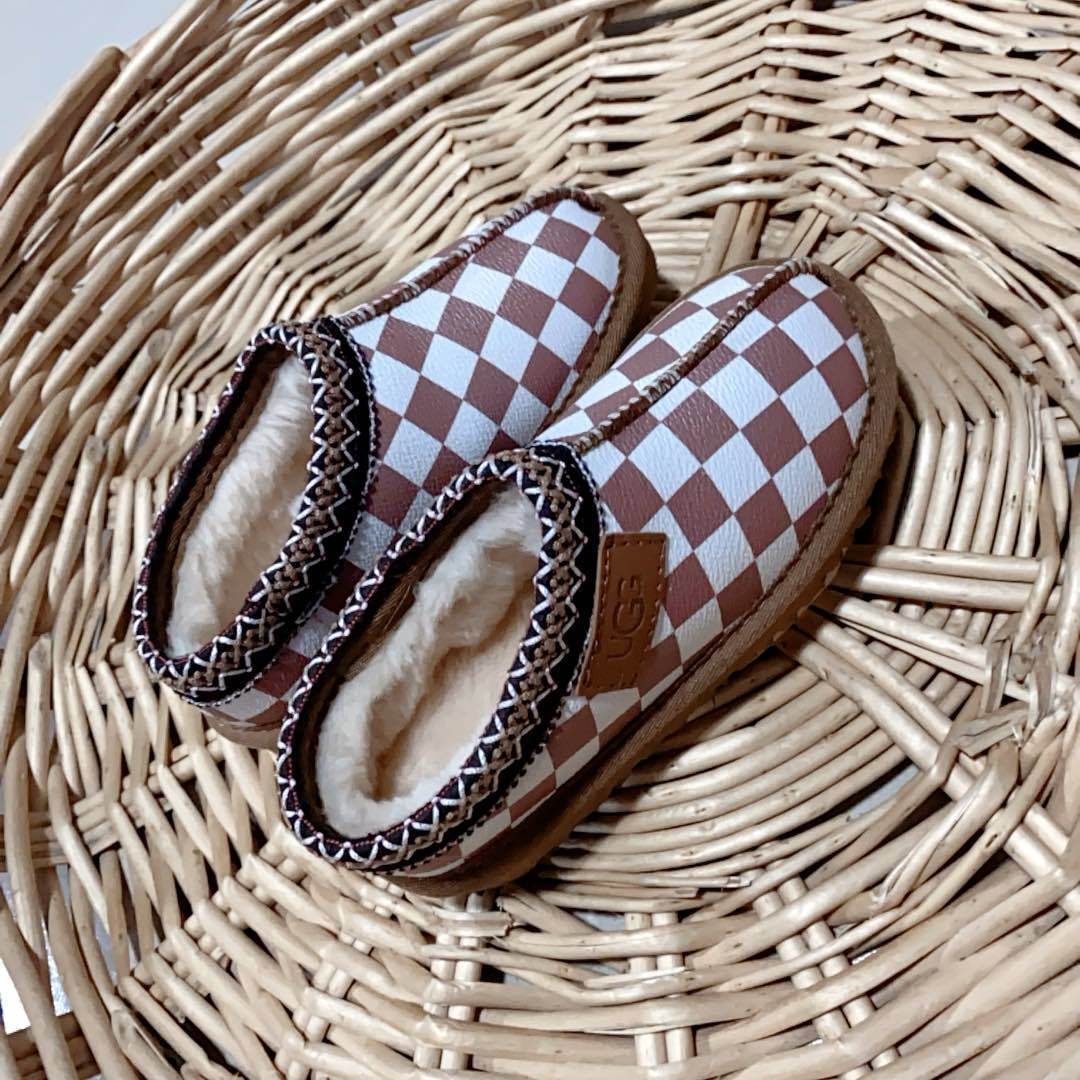 J1H5 1UGG Parent-child matching slippers,44$ gallery