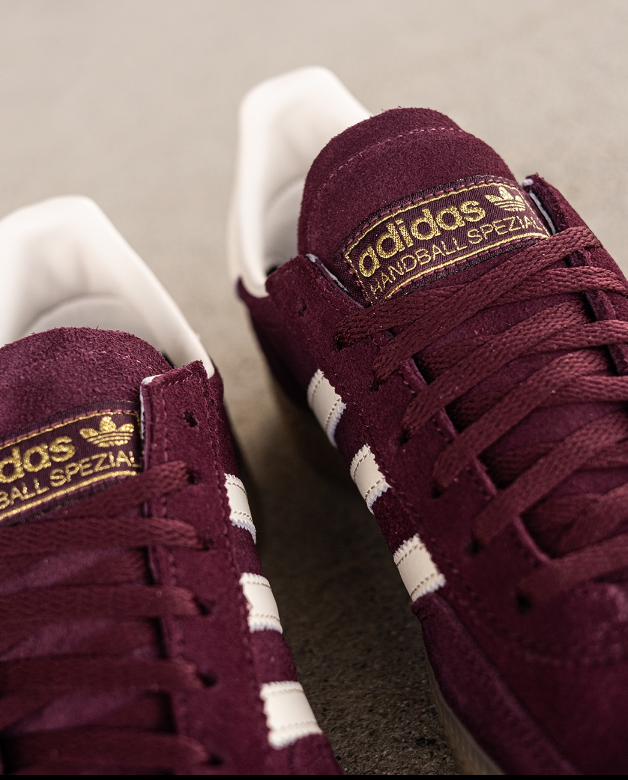 J48T Adidas Handball 51$ gallery