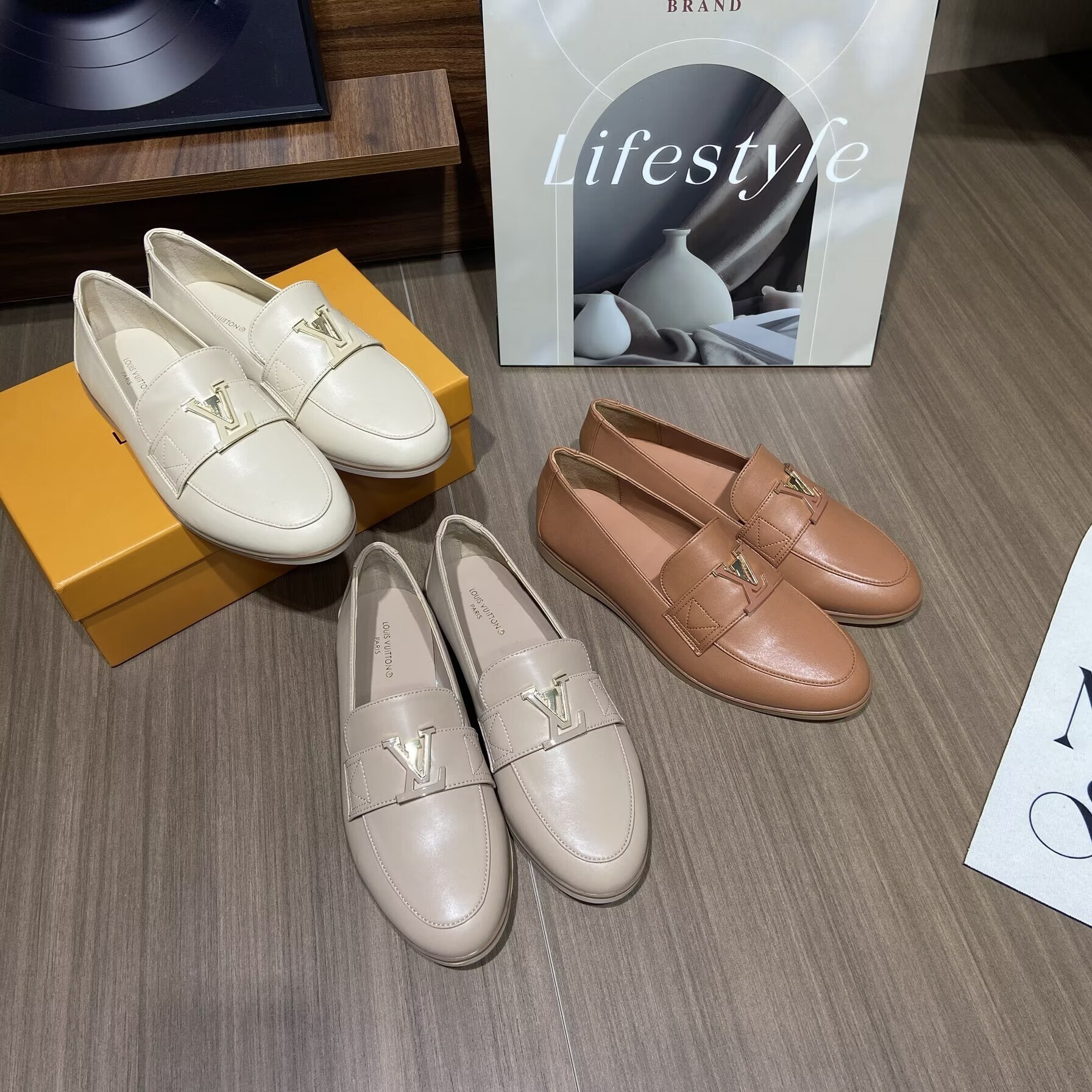 J655 Louis Vuitton 53$ gallery