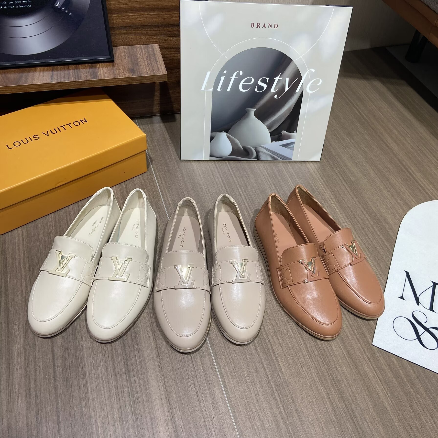 J655 Louis Vuitton 53$ gallery