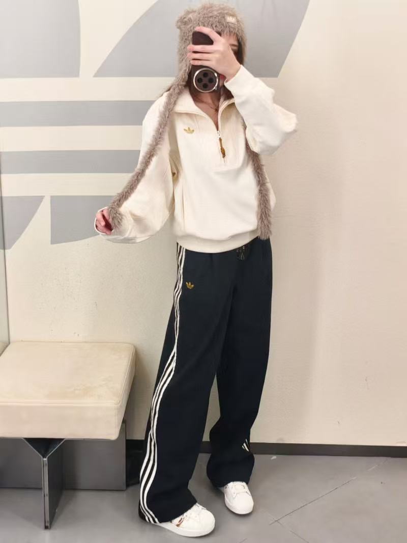 J8RZ Adidas Jacket 50$ gallery