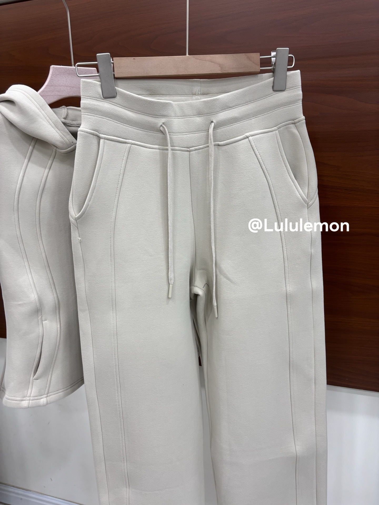 JDSQ lululemon hooded set (top + pants) $59.90 gallery