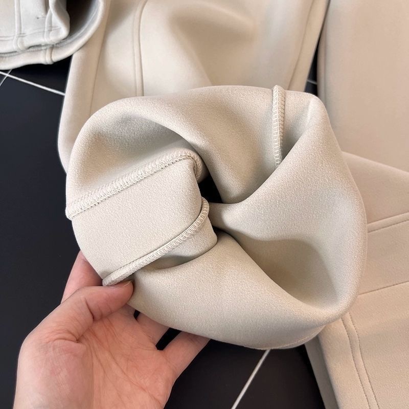 JDSQ lululemon hooded set (top + pants) $59.90 gallery